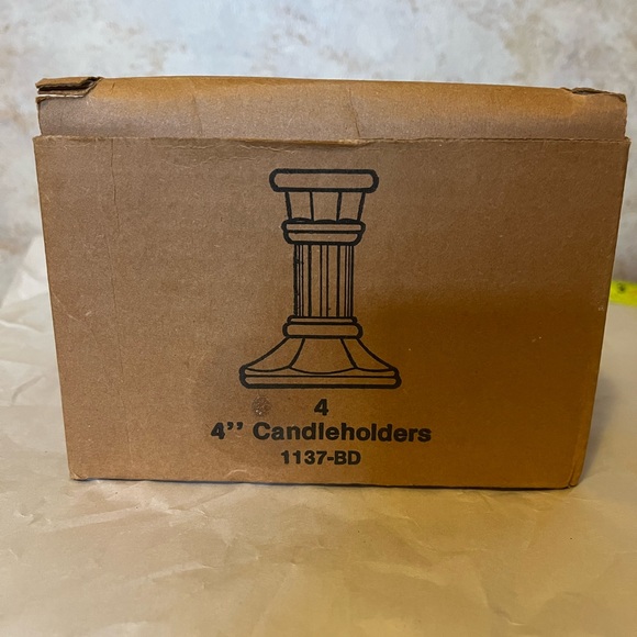 Crystal set of 4 candle stick holders set a four new in box - Picture 7 of 7